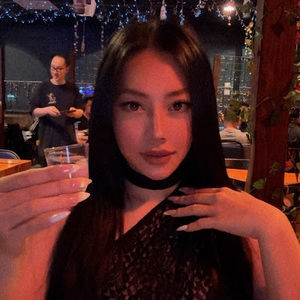 Meet your Posher, Quỳnh anh